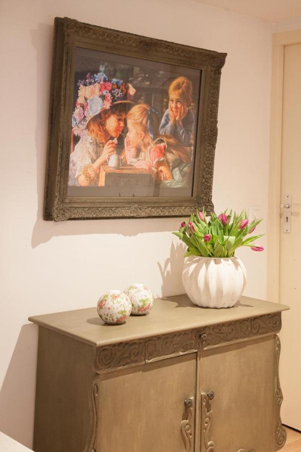 B&B In Ons Straatje Rosmalen Luaran gambar